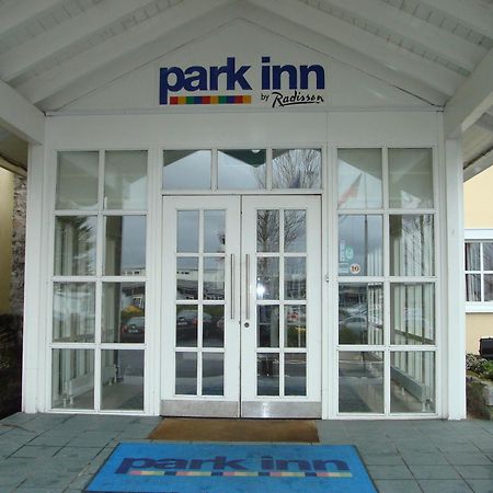 Park Inn By Radisson Shannon Airport Bagian luar foto